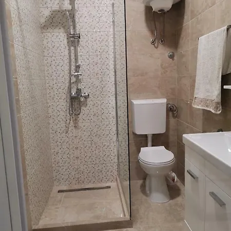 Niksin San Daire Trebin